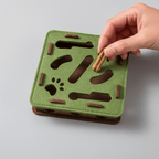 The Big Hunt — Felt Puzzle Feeder Box for Cats - The Big Pet Shop